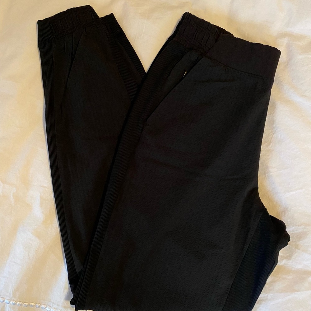 Brooklyn textured jogger from Athleta